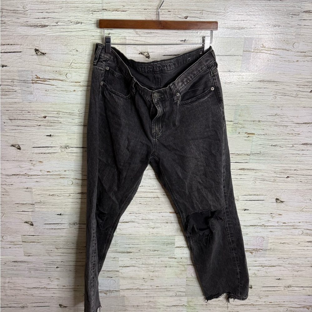 American Eagle Low Rise Straight Leg Jeans Size 12 dark black